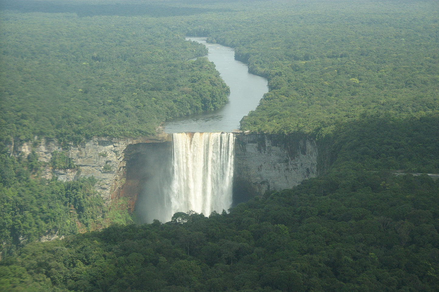 Guyana eSIM - Roamic