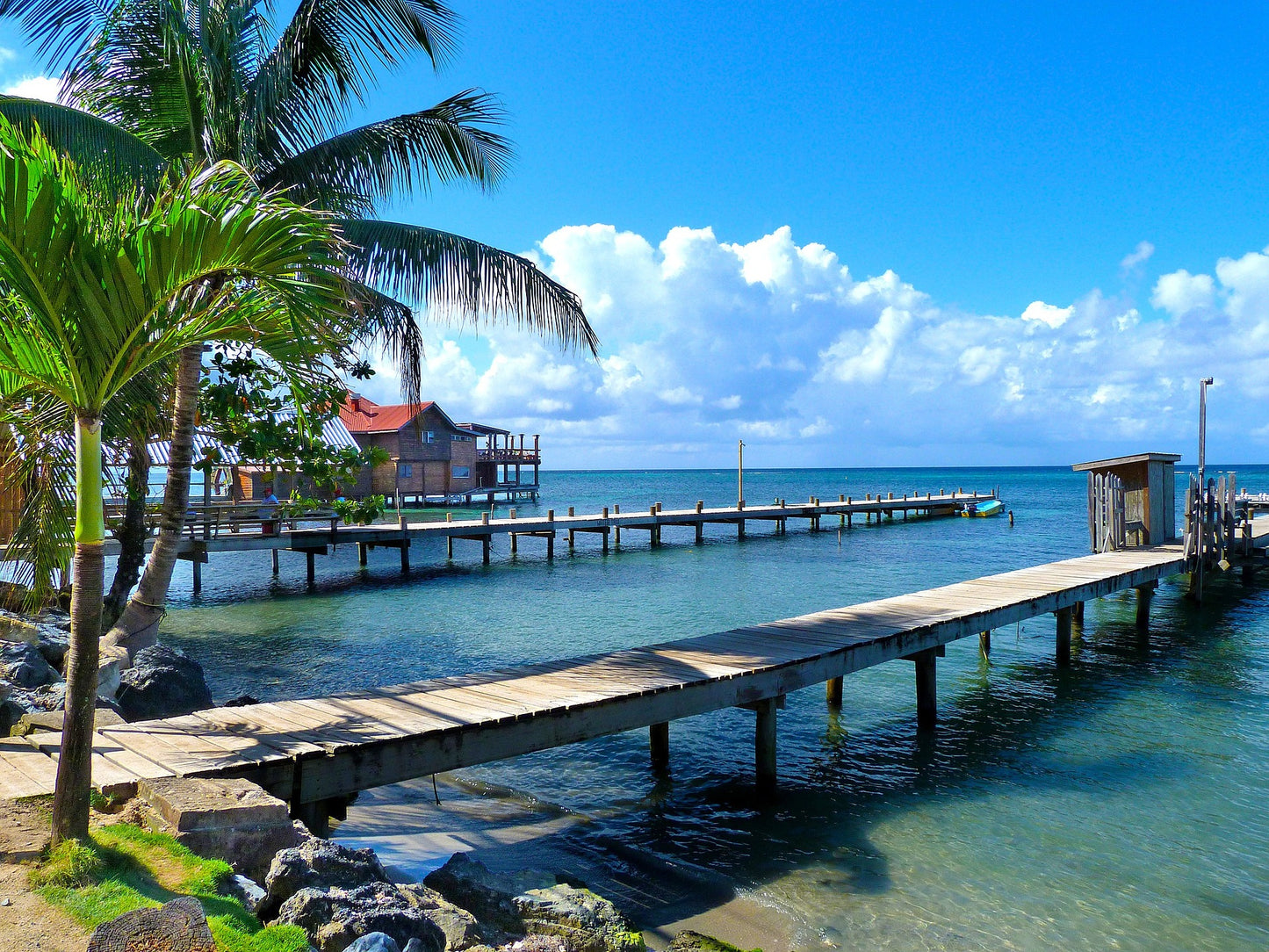 Honduras eSIM - Roamic