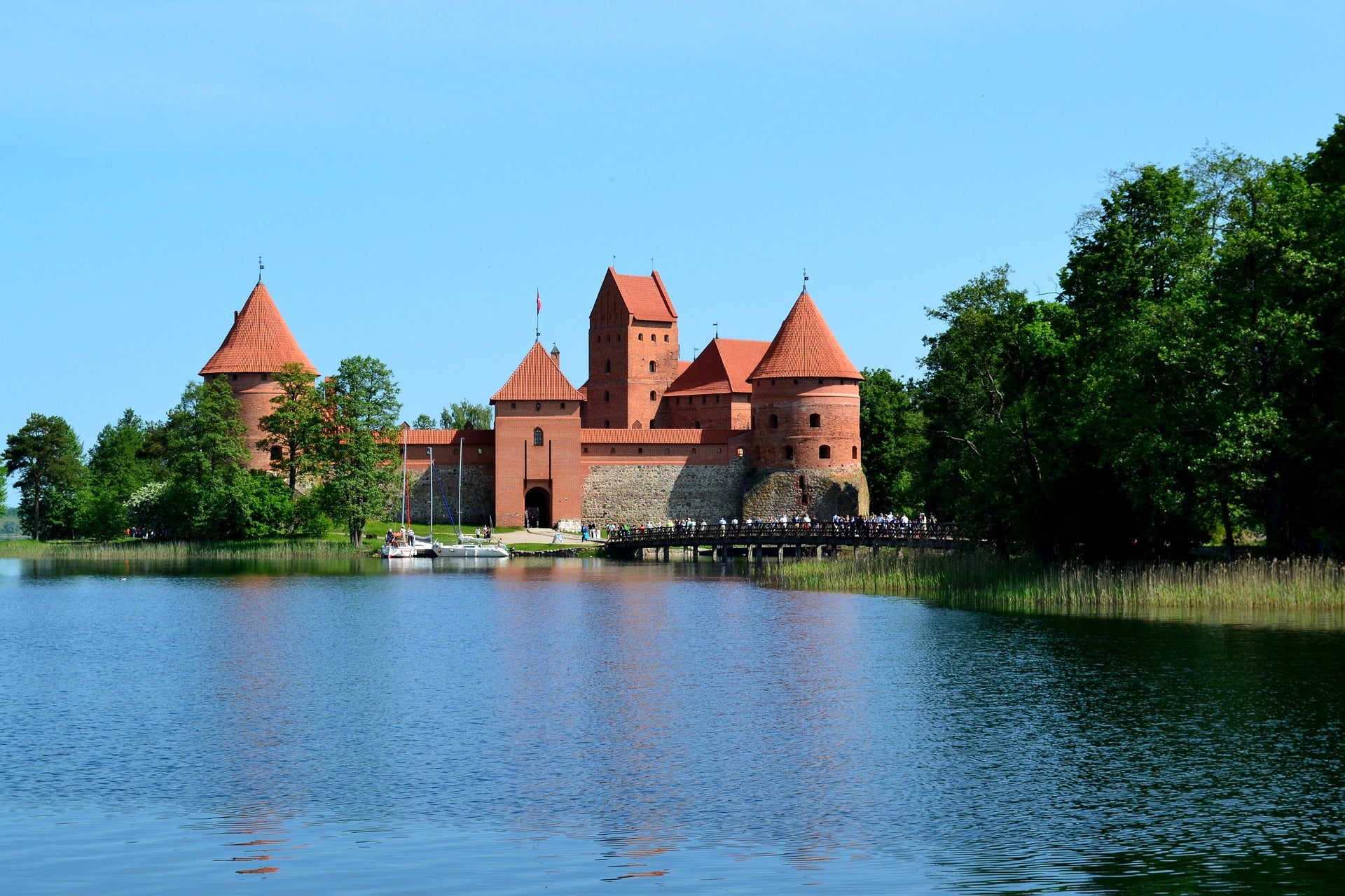 Lithuania eSIM - Roamic