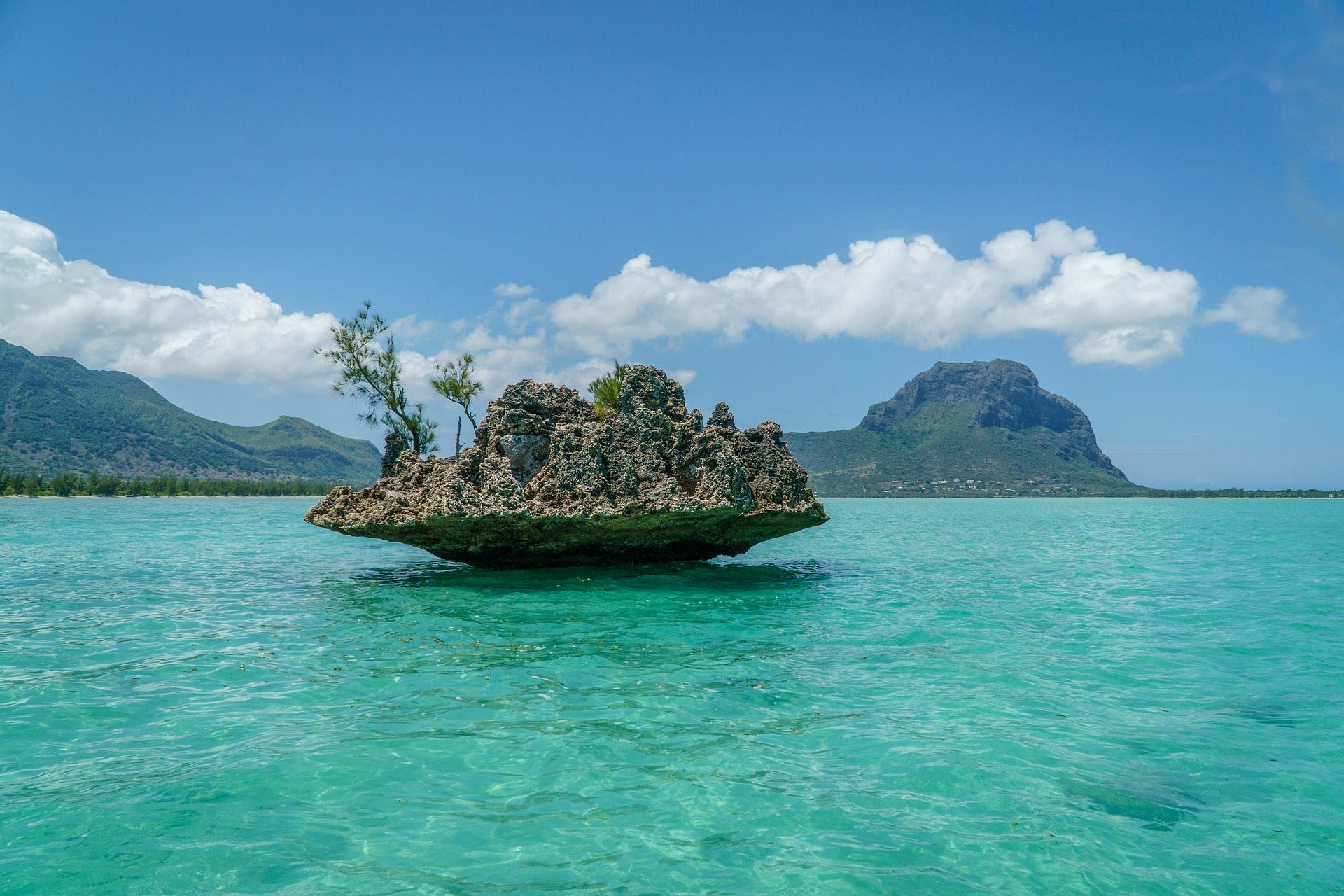 Mauritius eSIM - Roamic
