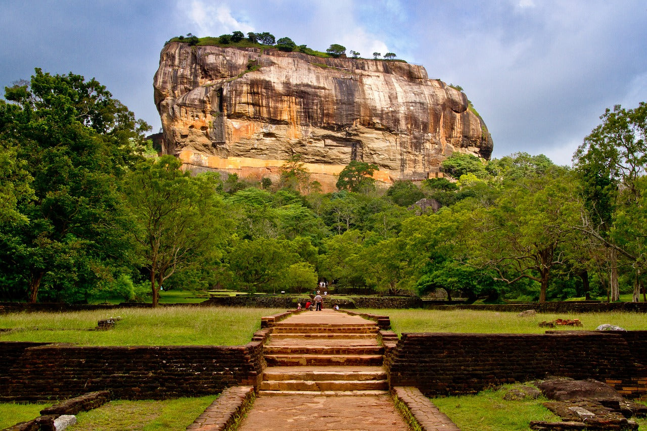 Sri Lanka eSIM - Roamic