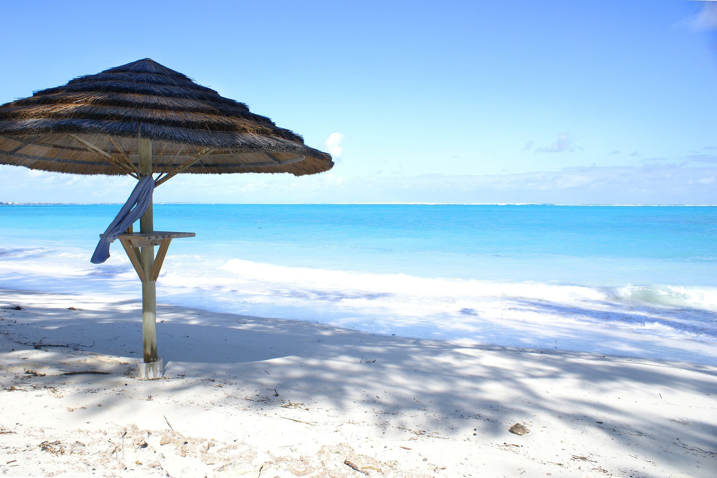 Turks and Caicos Islands eSIM - Roamic