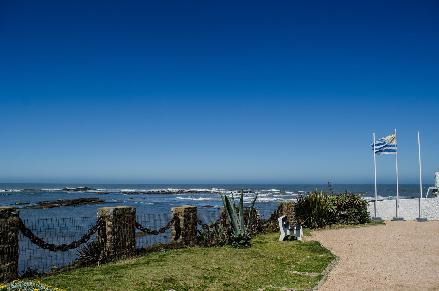 Uruguay eSIM - Roamic