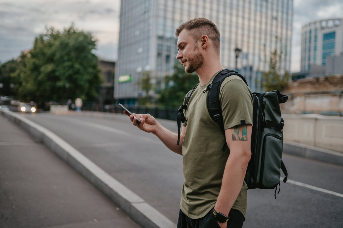 Roamic vs Nomad: Which eSIM is Actually Best for You