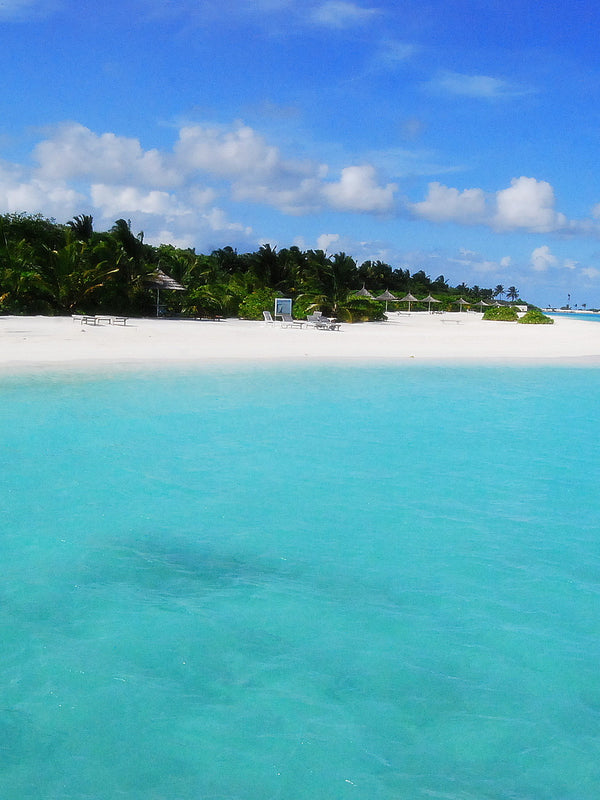 Comparison: The 5 Best Unlimited Data eSIMs for Traveling in Spain